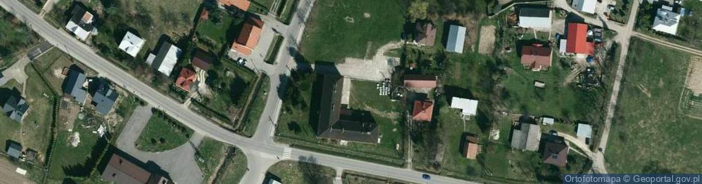 Zdjęcie satelitarne Niepubliczna Szkoła Podstawowa W Czeluśnicy