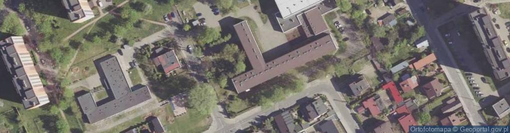 Zdjęcie satelitarne Publiczna Szkoła Podstawowa Nr 2 Im. Hansa Christiana Andersena W Radomiu