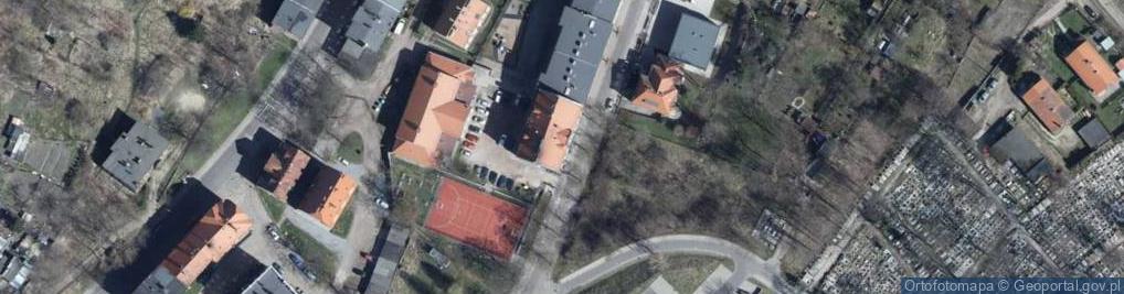Zdjęcie satelitarne Publiczna Szkoła Podstawowa Nr 5 Im. A. Cz. Centkiewiczów W Wałbrzychu