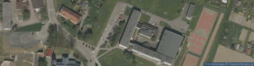 Zdjęcie satelitarne Publiczna Szkoła Podstawowa W Ujeździe