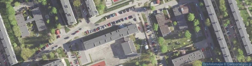 Zdjęcie satelitarne Publiczna Szkoła Podstawowa Z Oddziałami Integracyjnymi Nr7 Im. Mikołaja Kopernika W Stalowej Woli