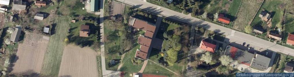 Zdjęcie satelitarne SP im. dr Pawła Sochy