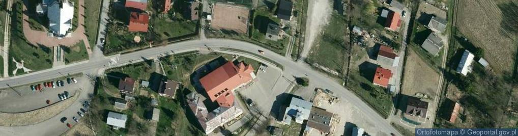 Zdjęcie satelitarne SP im. Jana Pawła II
