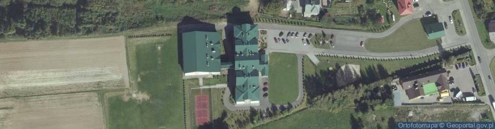 Zdjęcie satelitarne SP im. mjr. Henryka Sucharskiego w Iwierz