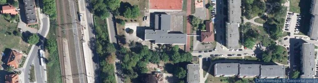 Zdjęcie satelitarne SP nr 2 im. Kpt. Ż. W. Mamerta Stankiewiczak