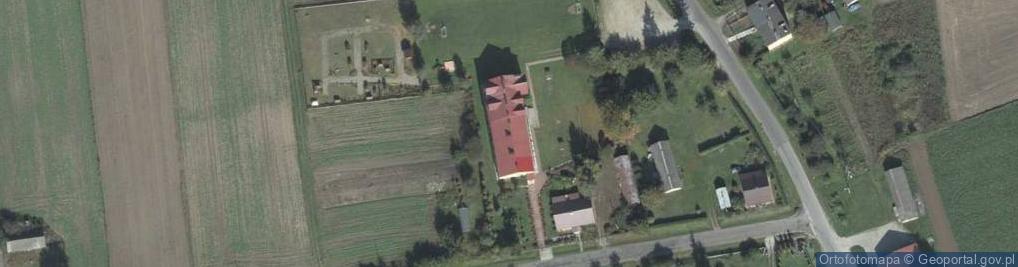 Zdjęcie satelitarne Szkoła Podstawowa Im. 15 Pułku Piechoty 'Wilków'' W Stefankowicach