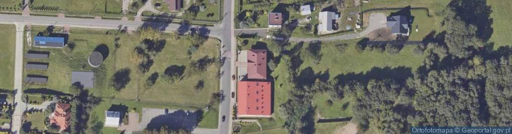 Zdjęcie satelitarne Szkoła Podstawowa Im. Batalionu 'Barbara' Ak W Pawęzowie