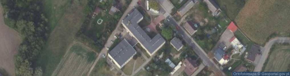 Zdjęcie satelitarne Szkoła Podstawowa Im. Franciszka Mickiewicza W Rożnowie