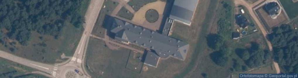 Zdjęcie satelitarne Szkoła Podstawowa Im. Józefa Dambka W Leśniewie