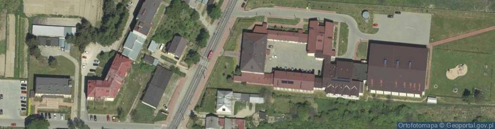 Zdjęcie satelitarne Szkoła Podstawowa Im. Józefa Piłsudskiego We Frampolu