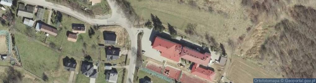 Zdjęcie satelitarne Szkoła Podstawowa Im.o.zbigniewa Strzałkowskiego W Zawadzie