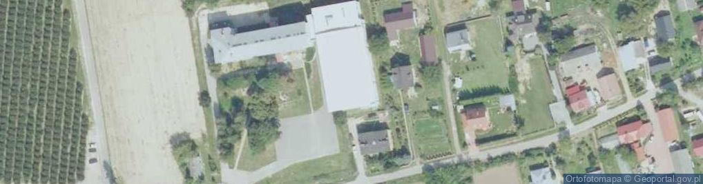 Zdjęcie satelitarne Szkoła Podstawowa Im. Stanisława Młodożeńca W Wilczycach