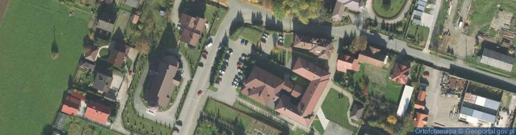 Zdjęcie satelitarne Szkoła podstawowa im. św. Jana Kantego w Białej Niżnej