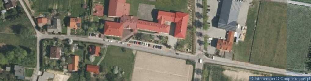 Zdjęcie satelitarne Szkoła Podstawowa Imienia Mieszka I W Roczynach