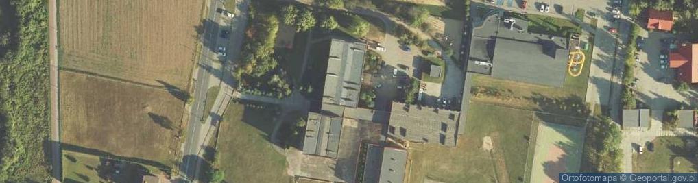 Zdjęcie satelitarne Szkoła Podstawowa Nr 1 Im. Ks. Piotra Wawrzyniaka W Mogilnie