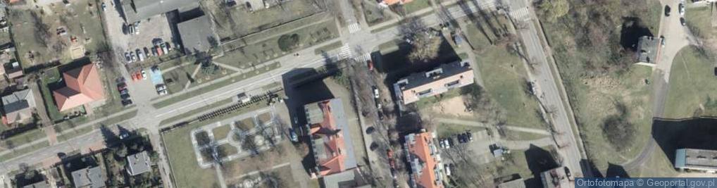 Zdjęcie satelitarne Szkoła Podstawowa Nr 1 Im. Tadeusza Kościuszki Z Oddziałami Sportowymi
