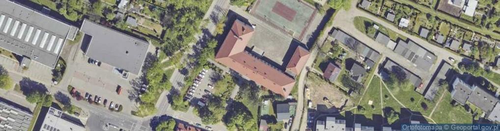 Zdjęcie satelitarne Szkoła Podstawowa Nr 14 Z Oddziałami Dwujęzycznymi W Tychach