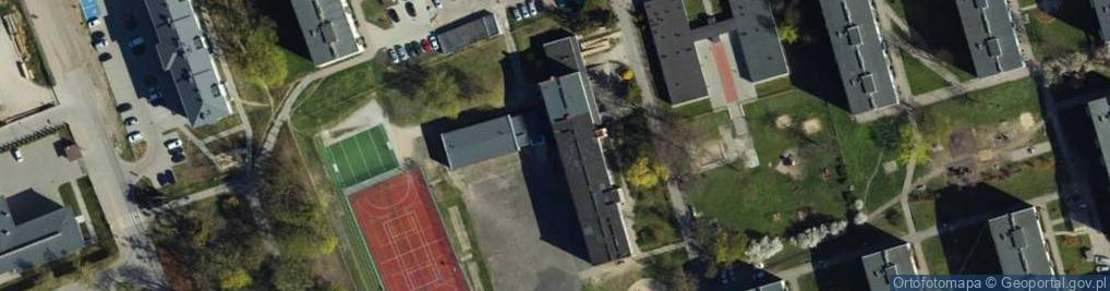 Zdjęcie satelitarne Szkoła Podstawowa Nr 18 Im. Bohaterów Westerplatte