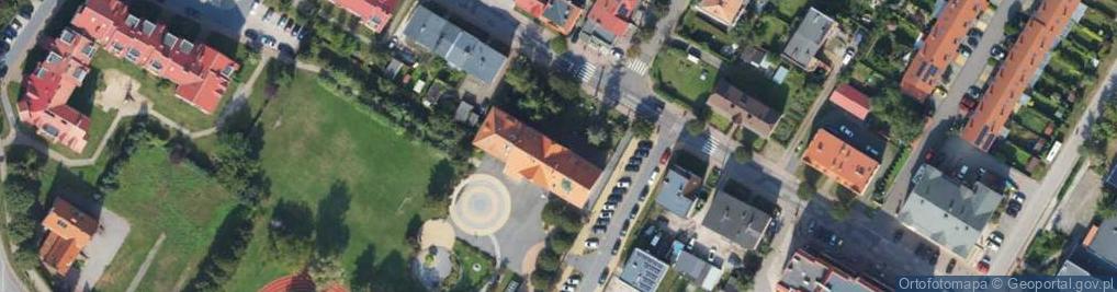 Zdjęcie satelitarne Szkoła Podstawowa Nr 2 Im.mjr.henryka Sucharskiego W Kwidzynie