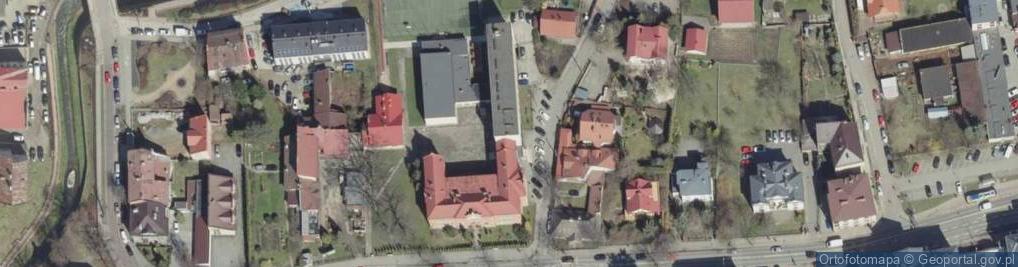 Zdjęcie satelitarne Szkoła Podstawowa Nr 2 Im. Stanisława Konarskiego W Tarnowie