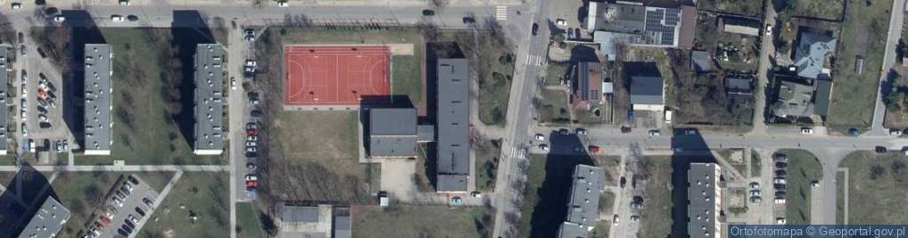 Zdjęcie satelitarne Szkoła Podstawowa Nr 2 W Zduńskiej Woli