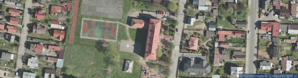 Zdjęcie satelitarne Szkoła Podstawowa Nr 20 Im. Gen. Władysława Sikorskiego W Białymstoku