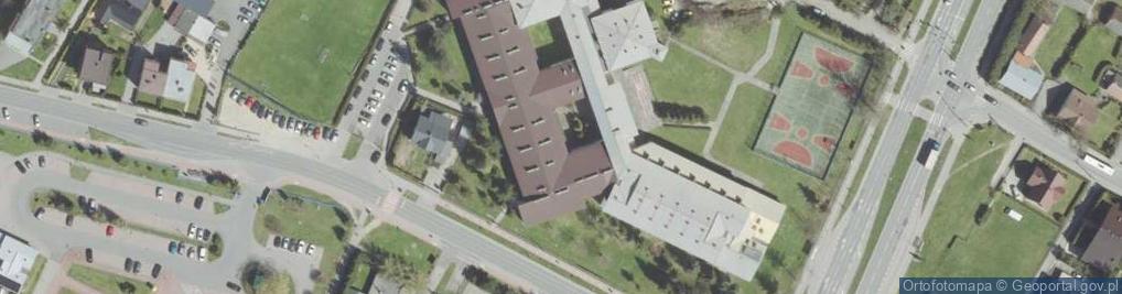 Zdjęcie satelitarne Szkoła Podstawowa Nr 20 Z Oddziałami Integracyjnymi Im. Stefana Kardynała Wyszyńskiego W Nowym Sączu