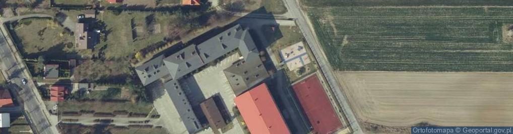 Zdjęcie satelitarne Szkoła Podstawowa Nr 4 Im 21. Warszawskiego Pułku Piechoty 'Dzieci Warszawy' W Ciechanowie