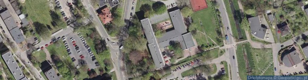 Zdjęcie satelitarne Szkoła Podstawowa Nr 5 Im. Gustawa Morcinka W Mikołowie