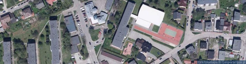 Zdjęcie satelitarne Szkoła Podstawowa Nr 5 Im. M.kopernika W Czechowicach-Dziedzicach