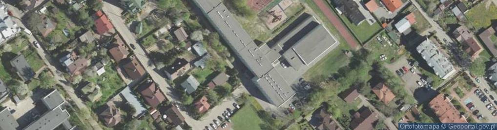 Zdjęcie satelitarne Szkoła Podstawowa Nr 5 Im. Władysława Broniewskiego W Białymstoku