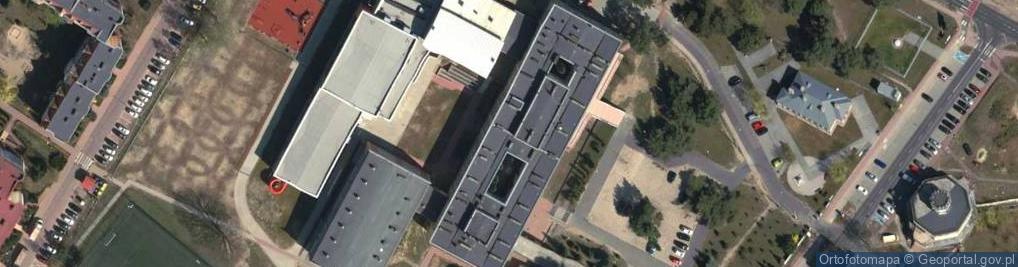 Zdjęcie satelitarne Szkoła Podstawowa Nr8 Im. 1 Warszawskiej Dywizji Piechoty W Legionowie