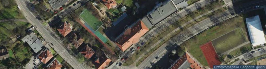 Zdjęcie satelitarne Szkoła Podstawowa Sióstr Urszulanek Unii Rzymskiej W Poznaniu