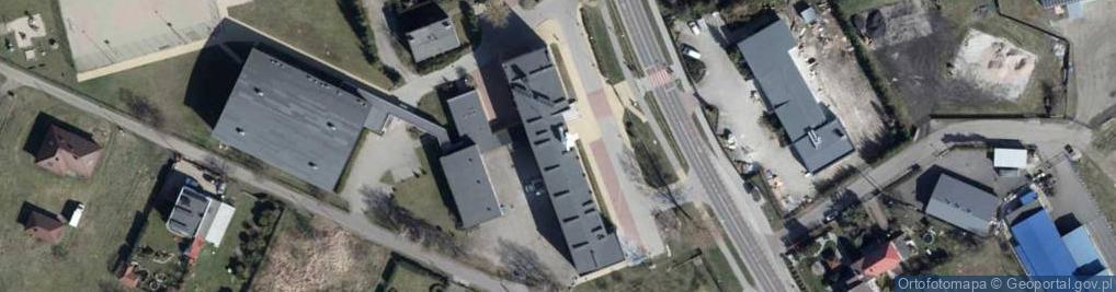 Zdjęcie satelitarne Szkoła Podstawowa W Deszcznie