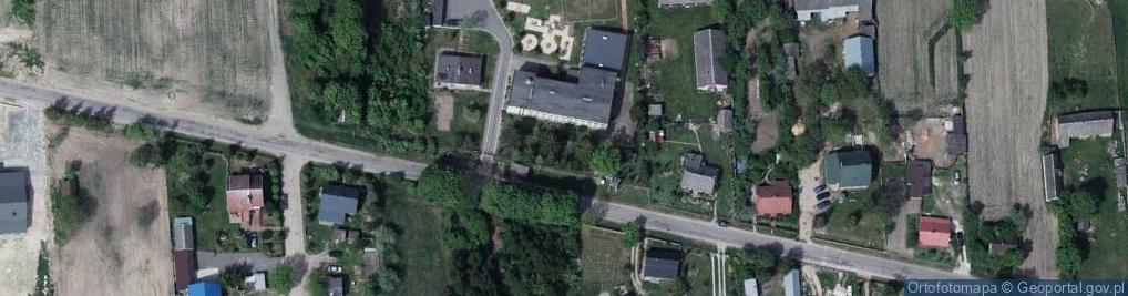 Zdjęcie satelitarne Szkoła Podstawowa W Dobryniu Dużym