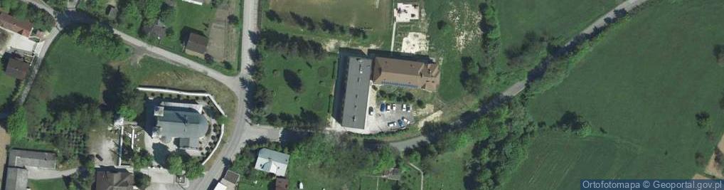 Zdjęcie satelitarne Szkoła podstawowa w Minodze