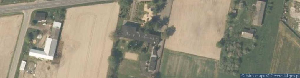 Zdjęcie satelitarne Szkoła Podstawowa w Oszkowicach