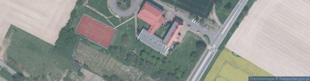 Zdjęcie satelitarne Szkoła Podstawowa W Pustkowie Wilczkowskim