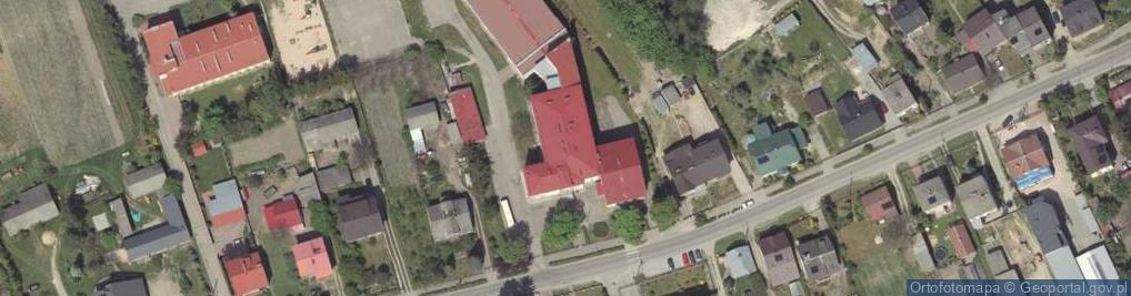 Zdjęcie satelitarne Szkoła Podstawowa W Urzędowie