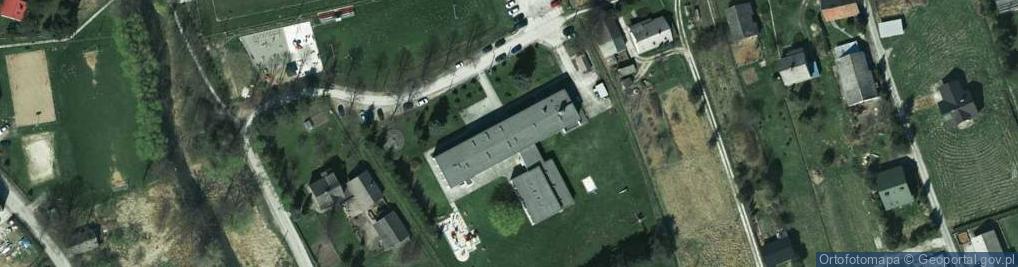 Zdjęcie satelitarne Szkoła Podstawowa W Woli Radziszowskiej