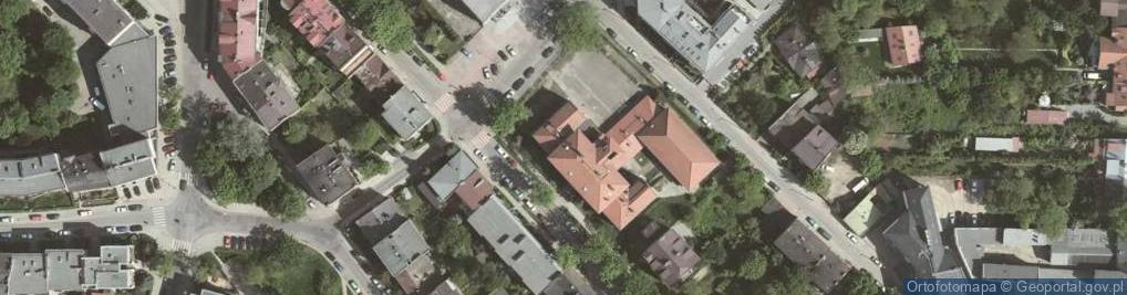 Zdjęcie satelitarne Szkoła Podstawowa Z Oddziałami Integracyjnymi Nr 30 Im. Kazimierza Pułaskiego W Krakowie