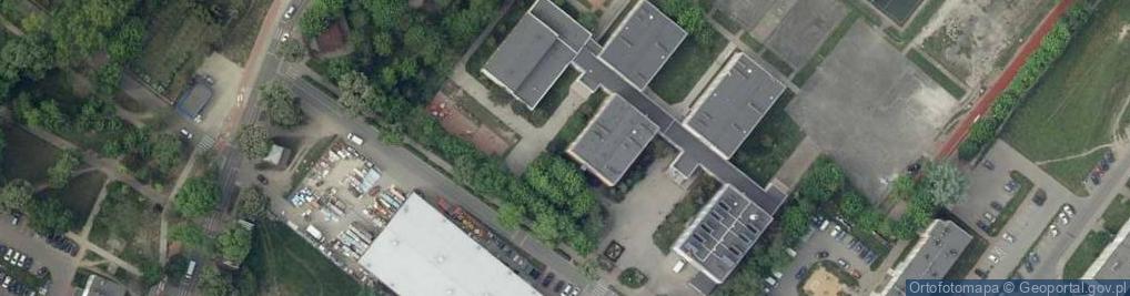 Zdjęcie satelitarne Szkoła Podstawowa Z Oddziałami Integracyjnymi Nr 6 Im. Janusza Korczaka W Oleśnicy