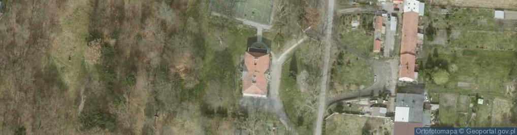 Zdjęcie satelitarne Zespół Szkolno-Przedszkolny w Wiszni Małej