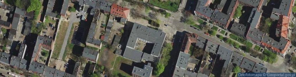 Zdjęcie satelitarne Medyczna Szkoła Policealna Edukacja