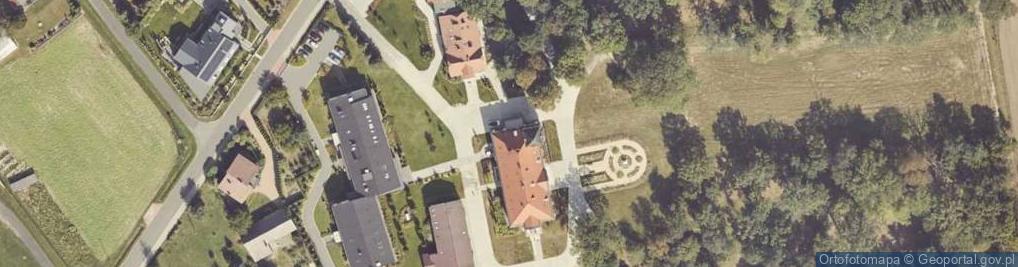 Zdjęcie satelitarne Ośrodek Rewalidacyjno-Wychowawczy U Dominikanek