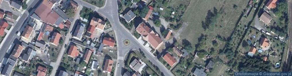 Zdjęcie satelitarne Szkoła