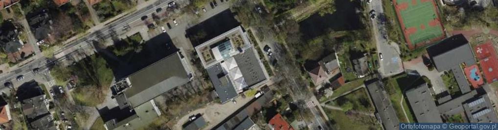 Zdjęcie satelitarne Wyższa Szkoła Finansów i Administracji
