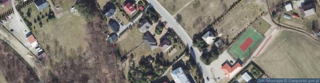 Zdjęcie satelitarne Zespół Szkół w Latoszynie