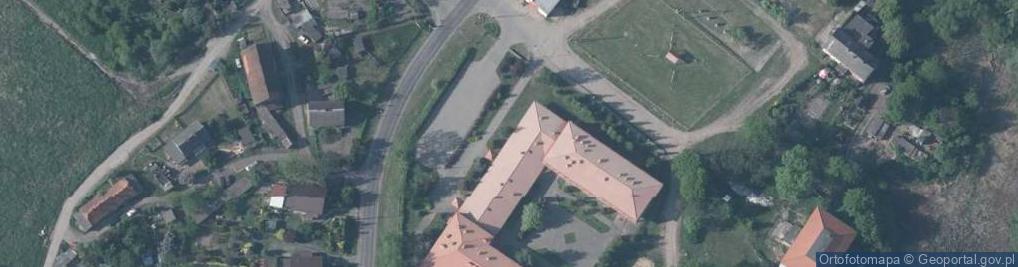 Zdjęcie satelitarne Zespół Szkół w Siedlcu im. ks. Jana Twardowskiego