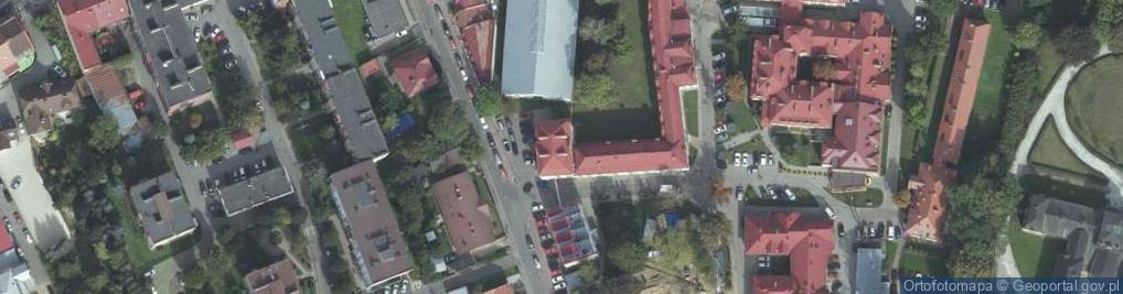 Zdjęcie satelitarne Centrum Medyczne im św. Michała Archanioła w Łańcucie